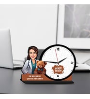 Kadın Çocuk Doktoruna Hediye Karikatürlü MDF Masa Saati