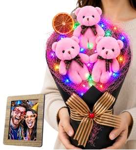 Kişiye Özel Fotoğraflı Renkli LED Işıklı Büyük Boy Pembe Peluş Ayıcık Buketi Ahşap Fotoğraf Çerçeveli Hediye