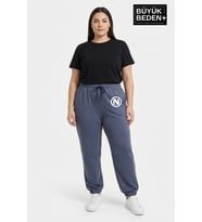 Kadın Büyük Beden N Logolu Paça Lastikli Rahat Kesim Jogger İnce Eşofman Altı SPR26BEAK951-4 (Koyu Mavi)