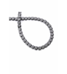Hematit Doğal Taş Parlak Füme Kare Kesim 6x6mm Dizi [AA]