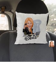 BK Gift Kişiye Özel İsimli Kadın Asistan Karikatürlü Kare Araç Koltuk Yastığı-1