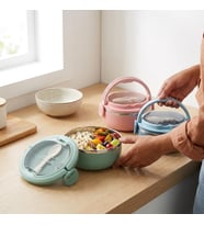 700 ml Paslanmaz Çelik Yemek Kabı, Kaşıklı, Saplı ve Kilitli Yuvarlak Lunch Box, Mavi Yeşil Pembe Renk Seçenekli, 12x11x13cm Kapaklı Saklama ve Taşıma Kabı