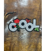 12X5 CM PAYETLİ COOL ÇİÇEKLİ ÜTÜ İLE YAPIŞAN APLİKE ARMA HOBİ MALZEMESİ