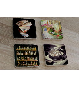 Kitaplar Sokak Bira Şişeleri ve Fotoğraf Makinesi Doğal Taş Bardak Altlığı 4'lü set - Natural Stone Coasters
