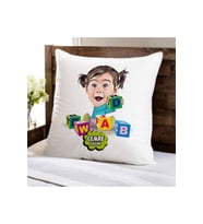 Bebek Karikatürlü Yastık