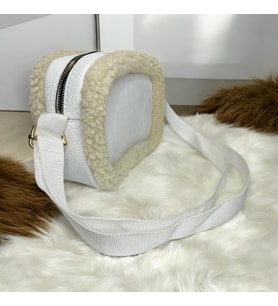 Deri Çapraz Askılı Mini Peluş Omuz Çantası (Beyaz)