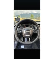 DİKİŞLİ DİREKSİYON KILIFI DAMARLI/NOKTALI DERİ SİYAH DİKİŞLİ AUDİ A6 İÇİN HIZLI KARGO