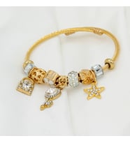 Shekka Yıldız Kilit ve Anahtar Figürlü Taşlı Gold Charm Bileklik