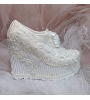 Berush Bride 501 Serisi  Dolgu Topuk Fransız Dantelli Gelinlik Ayakkabısı (Sedef)