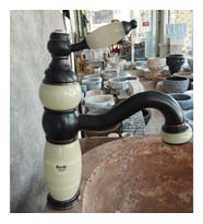 Onyx Detaylı Kısa Çanak Lavabo Bataryası (K.Siyah)
