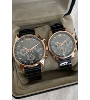 Özel Saat Kutusu ile Minimal Tarz Kadın Erkek Çift Kol Saati Zarif Metal Kordon Rose Gold Siyah Yıldönümü İçin Nişanlıya Sözlüye Sevgiliye Kocaya Hanıma Dosta Eşine Dogum Gunu Yildonumu İcin Hediyelik Kol Saati Hediyesi Hediyelik Avantajlı Ürün