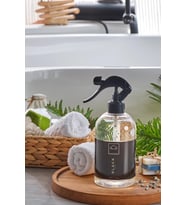 Oda Spreyi  Rainforest 500 Ml Oda Parfümü  Yağmur Ormanları Oda Kokusu (Siyah)