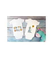 Özel Tasarım Sevimli Dinazor Baskılı Cute Dino 2'li Ikili Bebek Body Beyaz Badi Zıbın