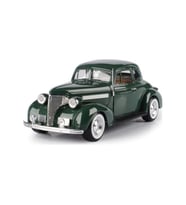 Motormax 1939 Ford Coupe Yeşil 1:24 Model Araba