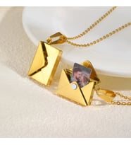 eJOYA Kişiye Özel Fotoğraflı Aşk Mektubum Kolye (Gold)