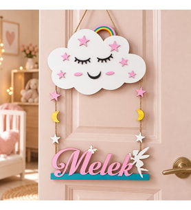 Gifties Gülümseyen Pembe Bulut ve Peri Kızı Temalı Kişiye Özel Kapı Süsü (Karışık)