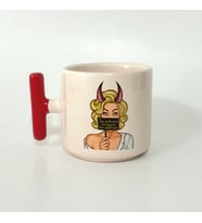 Kişiye Özel Sen Şeytansan Ben Pabucu Ters Giydirenim Baskılı Kırmızı Kulplu T Kupa (Beyaz)