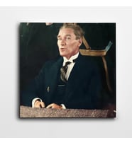 Atatürk Koltukta Kare Kanvas Tablo