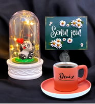 Led Işıklı Tasarım Fanus ve Turuncu Renkli Kahve Fincanı  Kişiye Özel Hediye Seti  İsimli Fincan (Model 5)