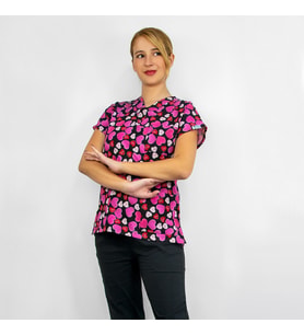 Unisex Pembe Kalpler Desenli Esnek  Likralı Estetisyen Hemşire Aşçı Scrubs Cerrahi Tek Üst Forma