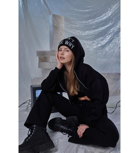 Kadın Siyah Kapüşonlu Uzun Kol Fermuarlı Crop Mixed Sweat