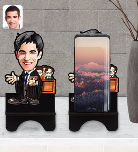 BK Gift Kişiye Özel Erkek Avukat Karikatürlü Ahşap Biblo Telefon Standı-2