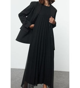 Moda Stil Regular Bisiklet Yaka Uzun Tesettür Piliseli Dokuma İçlik Elbise