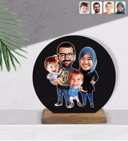 BK Gift Kişiye Özel Tesettürlü Aile Karikatürlü Yuvarlak Ahşap Biblo-3