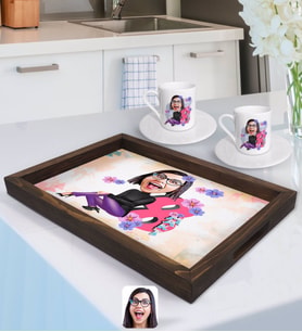 BK Gift Kişiye Özel Kadınlar Günü Karikatürlü Doğal Ahşap Tepsi ve 2’li Kahve Fincan Seti-1