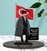 Atatürk ve Öğretmenler Günü Tasarımlı Karikatür Biblo