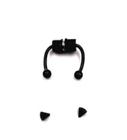 Siyah Mıknatıslı Piercing