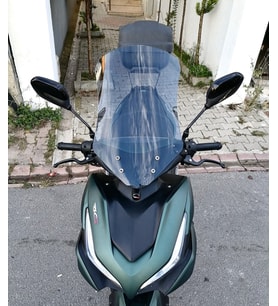 MOTOCAM Yamaha Mio Aerox 125 Ön Cam 2023-2026 Model 54cm Füme Renkli 4mm