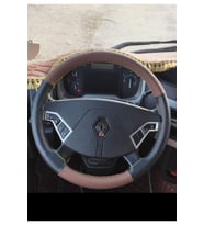 DİKİŞLİ DİREKSİYON KILIFI DAMARLI SİYAH/TABA DERİ SARI DİKİŞLİ RENAULT TIR İÇİN HIZLI KARGO