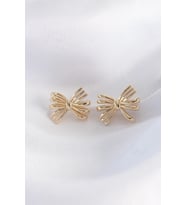Pirinç Gold Renk Fiyonk Küpe 5886