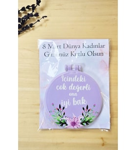 8 Mart Hediyesi Plastik Kapaklı Makyaj Aynası Kartlı Poşetli Cep Aynası 5 Adet