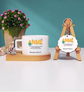 Anneler Günü Hediyesi Anneye Hediye - 8 - Ahşap Altlıklı Fincan ve Anahtarlık Hediye Seti