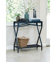 DEKORATİF METAL DRESUAR SİYAH METAL RAFLI STAND ÇOK AMAÇLI SALON VE HOL RAFI
