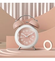 Dekoratif Işıklı Metal Masa Üstü Alarmlı Çalar Saat (Pembe)