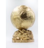 FIFA BALLON D'OR MAKETİ DEV BOY GOLD KAPLAMA 30 CM KALİTELİ KAPLAMA DEKORATİF