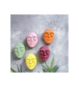 El Yapımı Duvar Maskları 5'li Set, Canlı Renklerle Boyalı Sakin Yüz Maskeleri, Duvar Dekor Objesi (Çok Renkli)