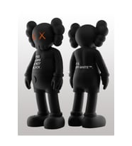 KAWS BLACK Companion Figür Büyük Boy