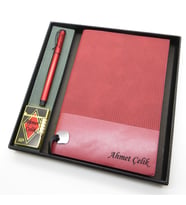 Signator® Codex  N146 Kişiye Özel Defterli Set - İsme Özel Kırmızı Kalem + İsme Özel Kırmızı Defter + İsme Özel Çakmak  İsme Özel Kutusunda Hediyelik Set (Karışık)
