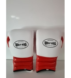 Wolfking marka Deri Boks Eldiveni beyaz renk ipli model Orjinal Dana derisidir. 10-12-14-16oz büyüklükte İstediğiniz Bedeni msj ile bildiriniz