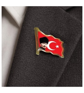 Atatürk Dalgalı Bayrak Rozet Türk Bayrağı Yaka Rozeti - 2 adet