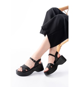 24414-1005 Siyah Günlük Çapraz Dolgu Topuk Kadın Sandalet (Çok Renkli)