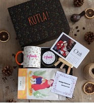 Kişiye Özel Unicorn Desenli Hediye Kutusu - Kişiye Özel Kupa Standart, Çay, Takvim, Mum Doğum Günü Hediyesi