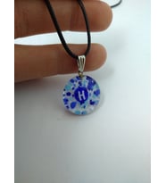 CAM HARF KOLYE – HANDMADE EL YAPIMI MURANO– (H) HARFİ MODELİ