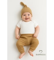 BABYDEN'S 3'lü Bebek Takımı %100 Pamuklu Fitilli Ribana Kumaş Kısa Kol Çıtçıtlı Body, Pantolon ve Şapka Seti (Beyaz - Kahverengi)