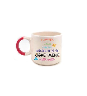 Hayatta En Büyük Mucize Renkli Yazılı Öğretmenler Günü Kırmızı Kulplu P Kupa