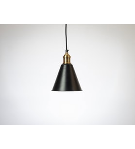 RİOLİGHT RETRO6,RUSTİK,VİNTAGE KOLİDOR,ODA,MUTFAK,CAFELER İÇİN 1XE27 DUYLU TEKLİ METAL SARKIT AVİZE (Siyah)